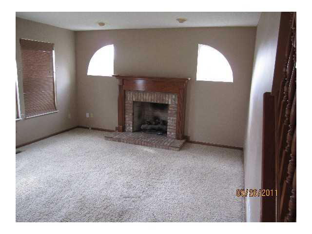 834 Prairie Road Galloway, OH 43119 - Photo 3 of 10 Gallery Image 3