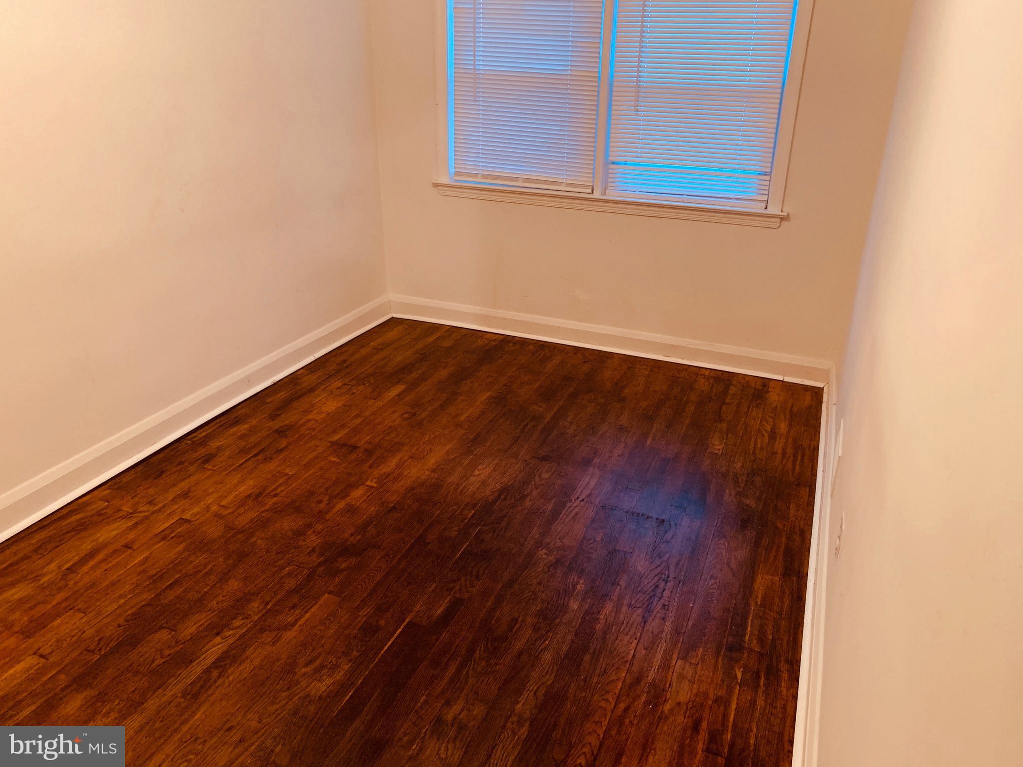 817 Arncliffe Road Baltimore, MD 21221 - Photo 6 of 8
