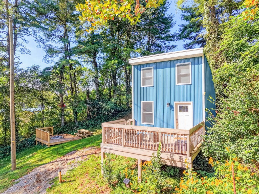 2277 Wysor Road Draper, VA 24324 - Photo 25 of 135 Gallery Image 25
