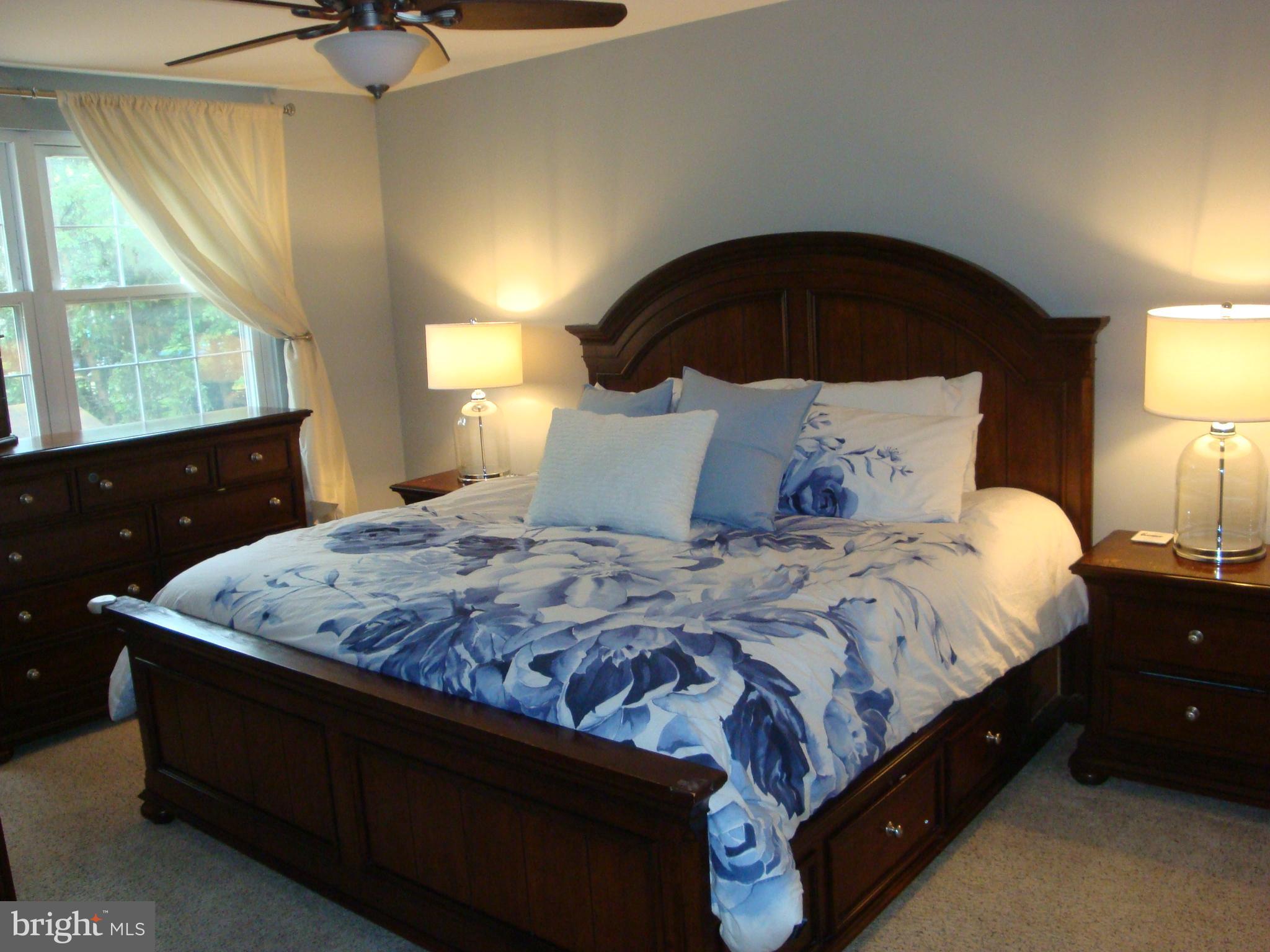 181 North Timber Road Holland, PA 18966 - Photo 17 of 37 Master Suite