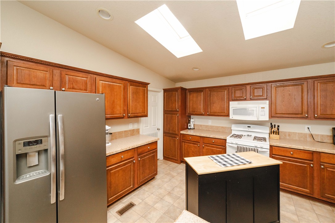 4134 Canelo Road Golden Valley, AZ 86413 - Photo 9 of 56 Gallery Image 9
