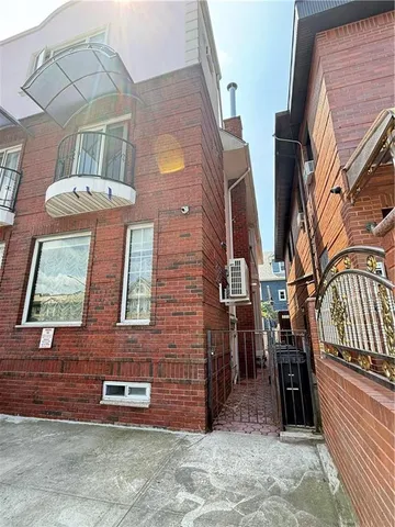 $2,548,000 | 708 Ditmas Avenue | Kensington