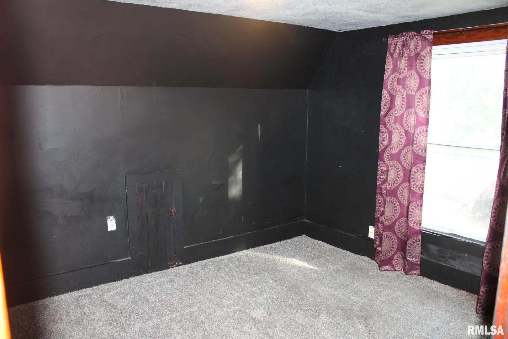 422 Ross Street Kewanee, IL 61443 - Photo 15 of 22