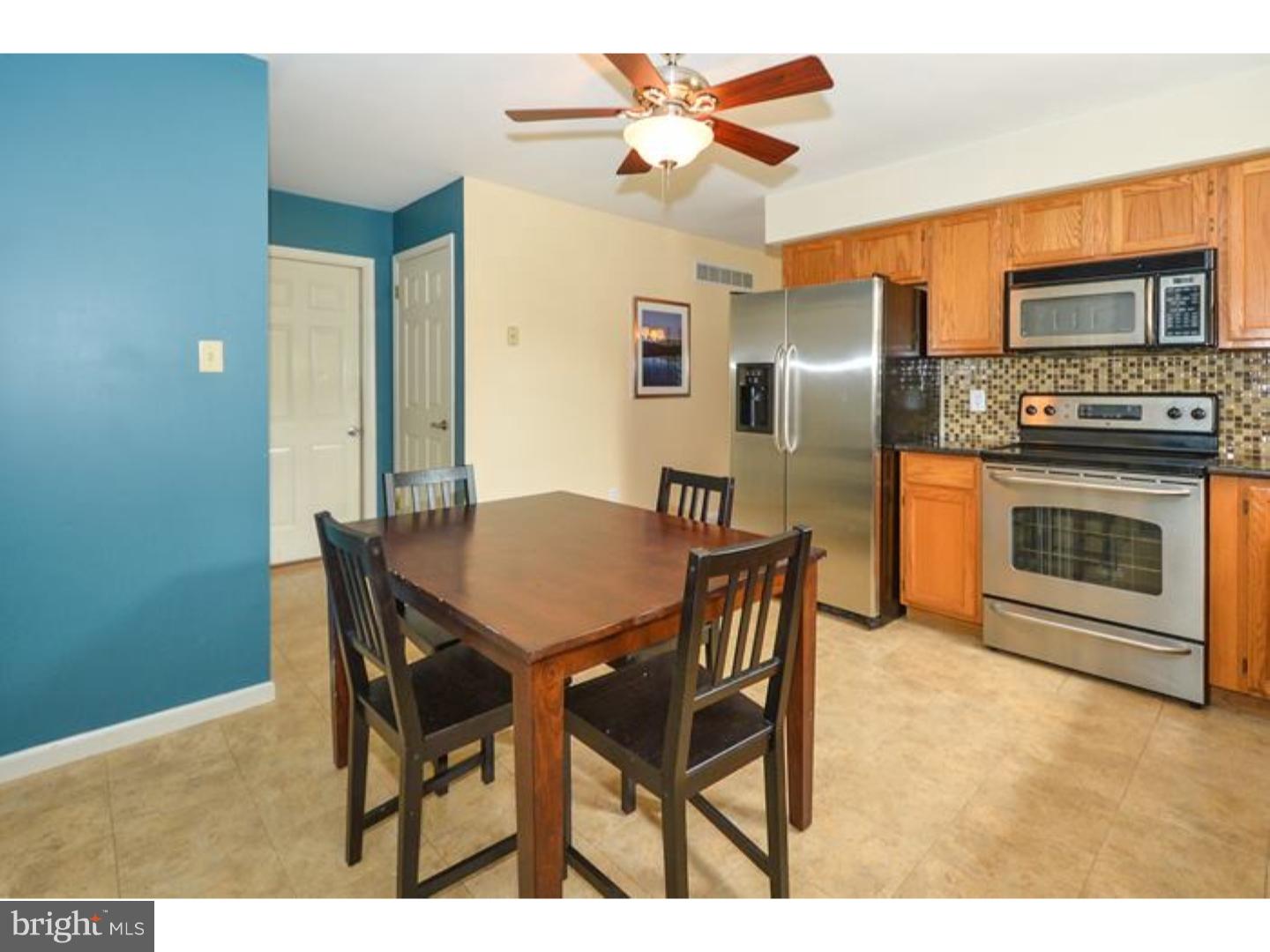 2850 Cowpath Road Hatfield, PA 19440 - Photo 10 of 25 Kitchen
