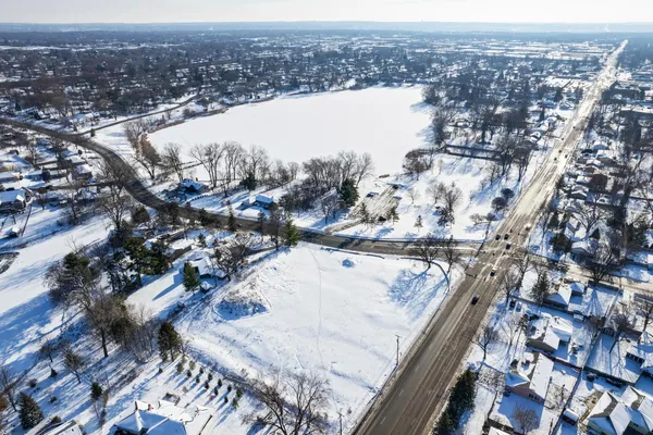 $925,000 | 8545 Penn Avenue South, Bloomington, MN 55431