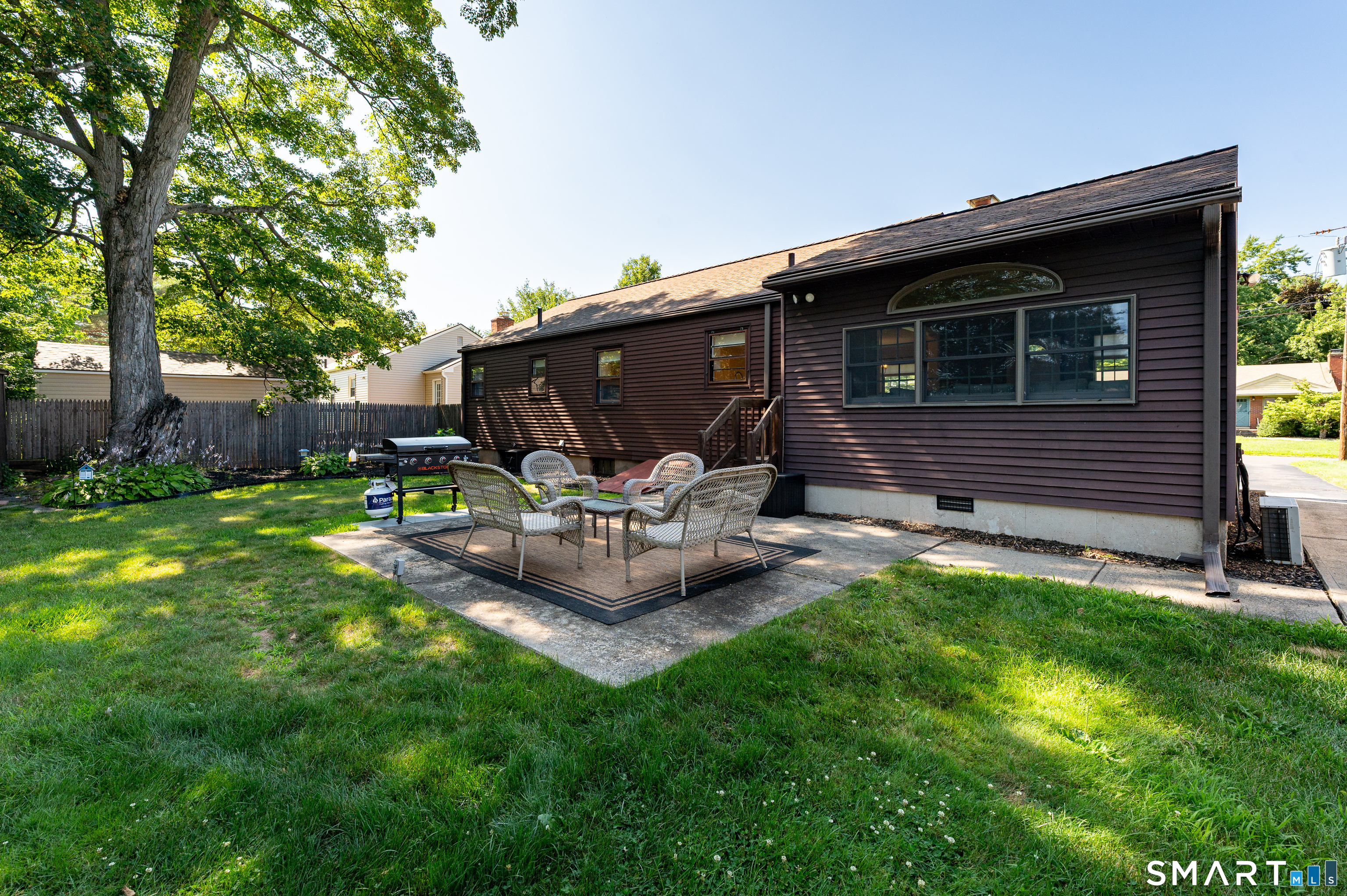 91 Lydall Road Newington, CT 06111 - Photo 28 of 32