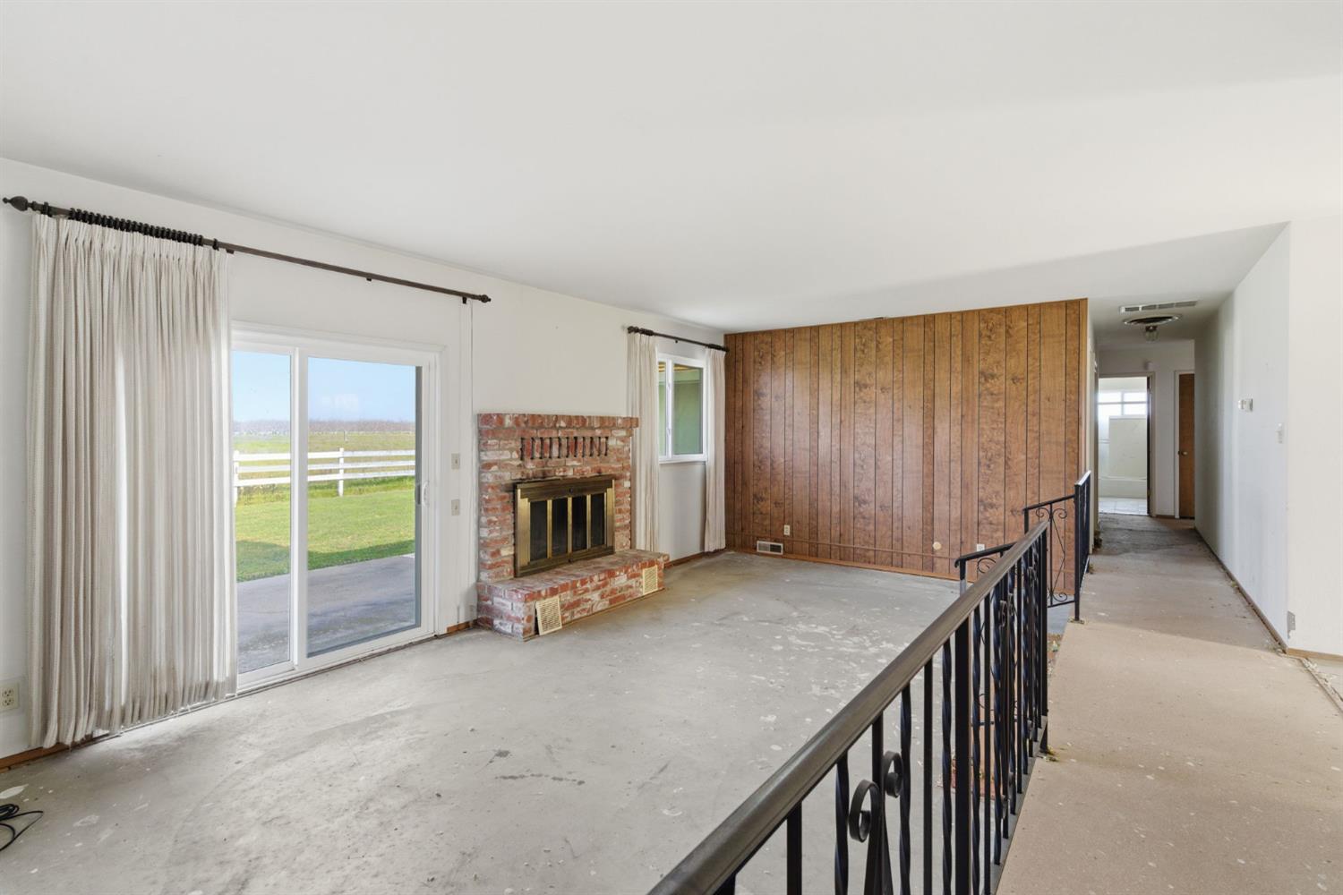 11551 East Tokay Colony Road Lodi, CA 95240 - Photo 16 of 55