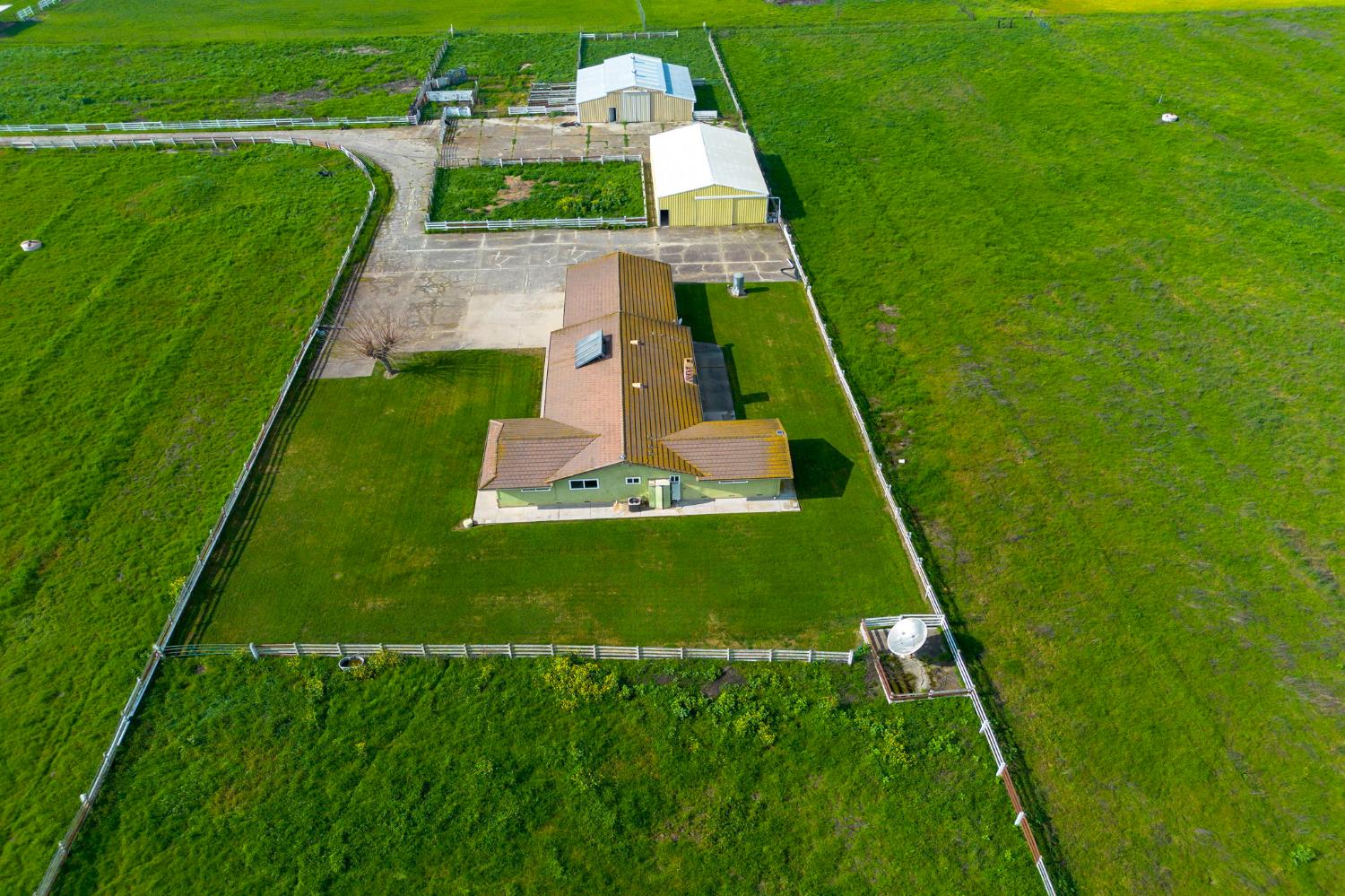 11551 East Tokay Colony Road Lodi, CA 95240 - Photo 46 of 55