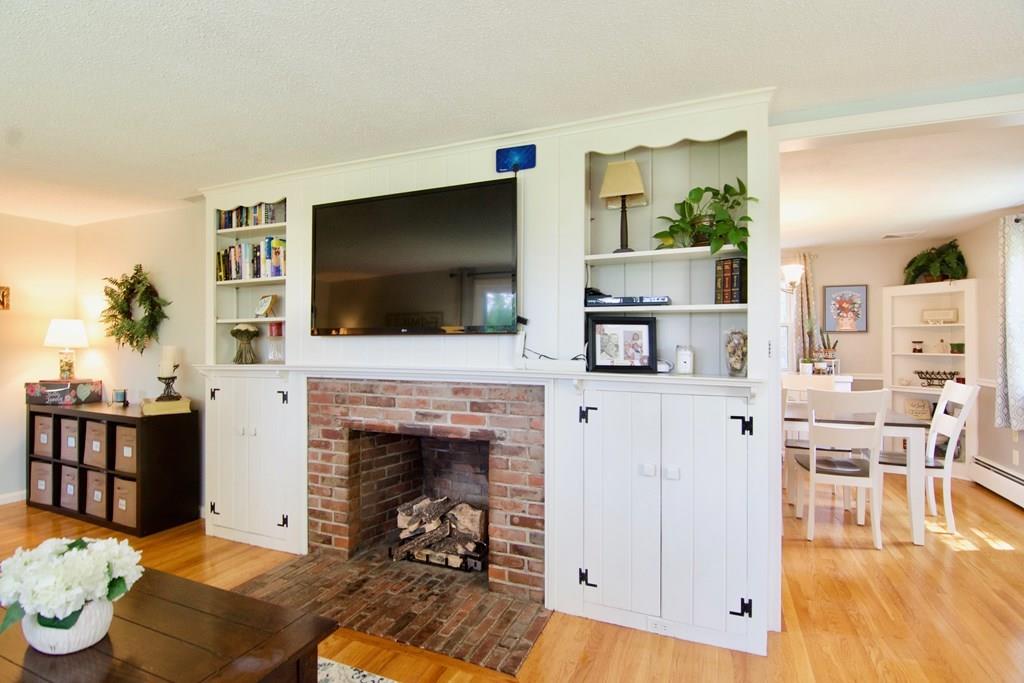 106 Ridge Road East Longmeadow, MA 01028 - Photo 17 of 42 Gallery Image 17