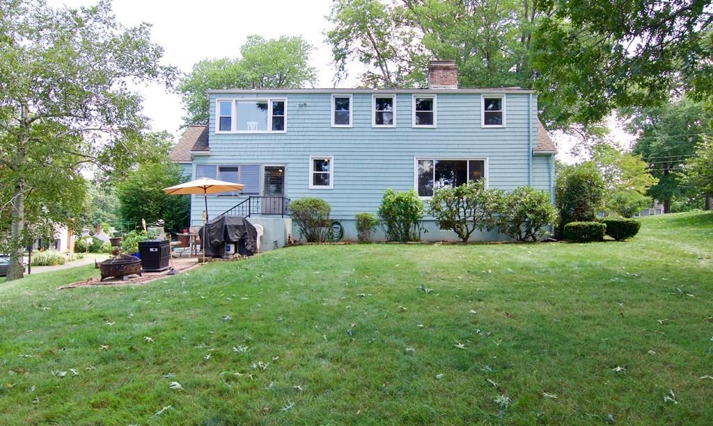 106 Ridge Road East Longmeadow, MA 01028 - Photo 2 of 42 Gallery Image 2
