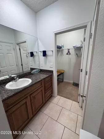 $2,200 | 1100 Century Oaks Drive, Unit A, Gulfport, MS 39507