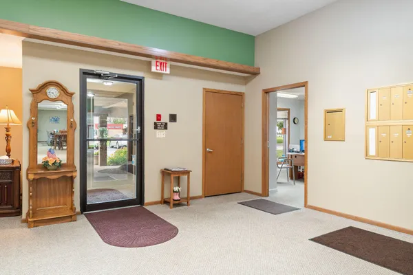 $84,900 | 1200 18th Avenue Northwest, Unit 111, Austin, MN 55912