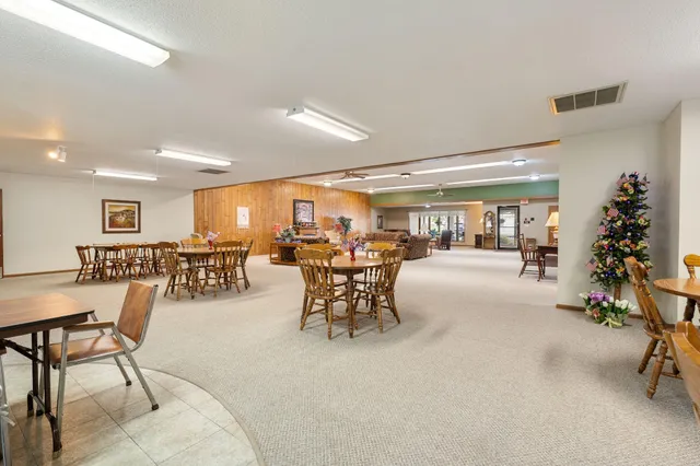 $84,900 | 1200 18th Avenue Northwest, Unit 111, Austin, MN 55912