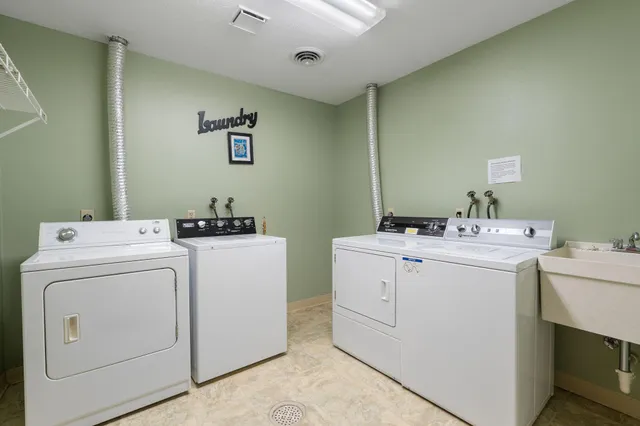 $84,900 | 1200 18th Avenue Northwest, Unit 111, Austin, MN 55912