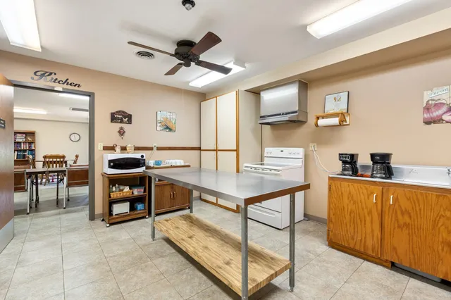 $84,900 | 1200 18th Avenue Northwest, Unit 111, Austin, MN 55912