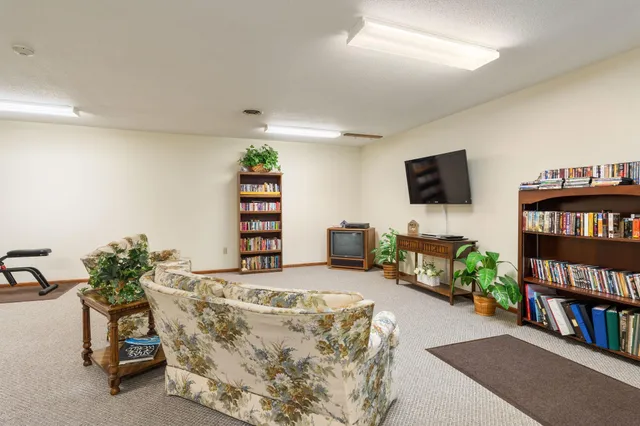 $84,900 | 1200 18th Avenue Northwest, Unit 111, Austin, MN 55912