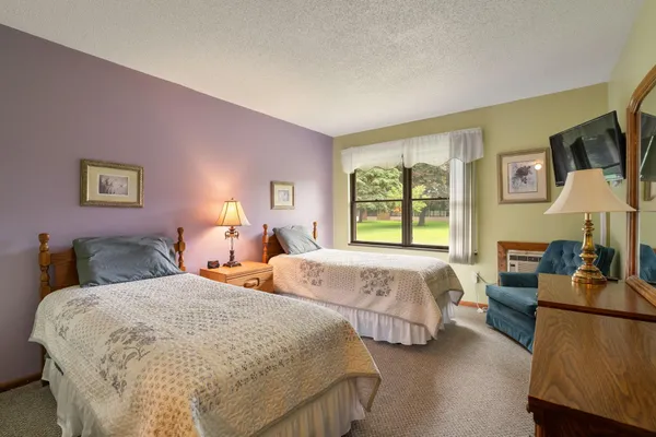 $84,900 | 1200 18th Avenue Northwest, Unit 111, Austin, MN 55912