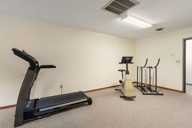 $84,900 | 1200 18th Avenue Northwest, Unit 111, Austin, MN 55912