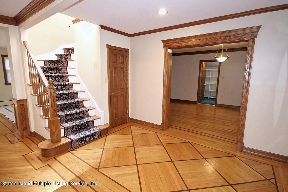 35 Beebe Street Staten Island, NY 10301 - Photo 6 of 33 Beebe Stairs