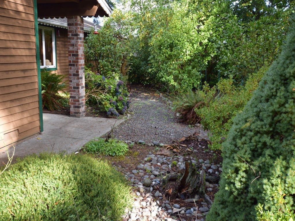 1324 Southeast Salmonberry Road Port Orchard, WA 98366 - Photo 3 of 25 Gallery Image 3