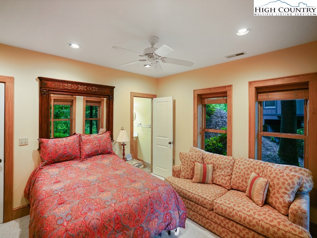 145 Emerald Ridge Road, Unit LGE Boone, NC 28607 - Photo 23 of 32 Gallery Image 23