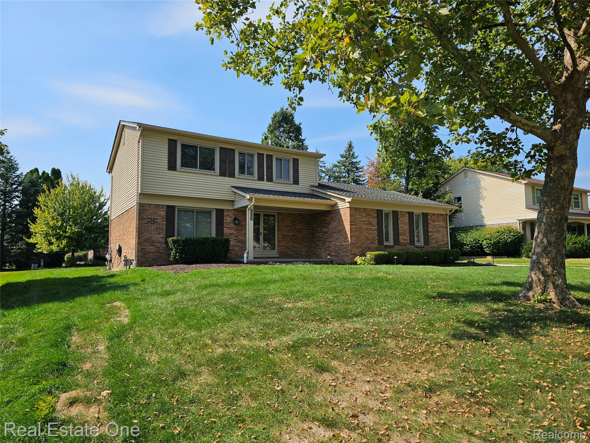 2070 Winchester Road Rochester, MI 48307 - Photo 1 of 26 20260902_144902.jpg