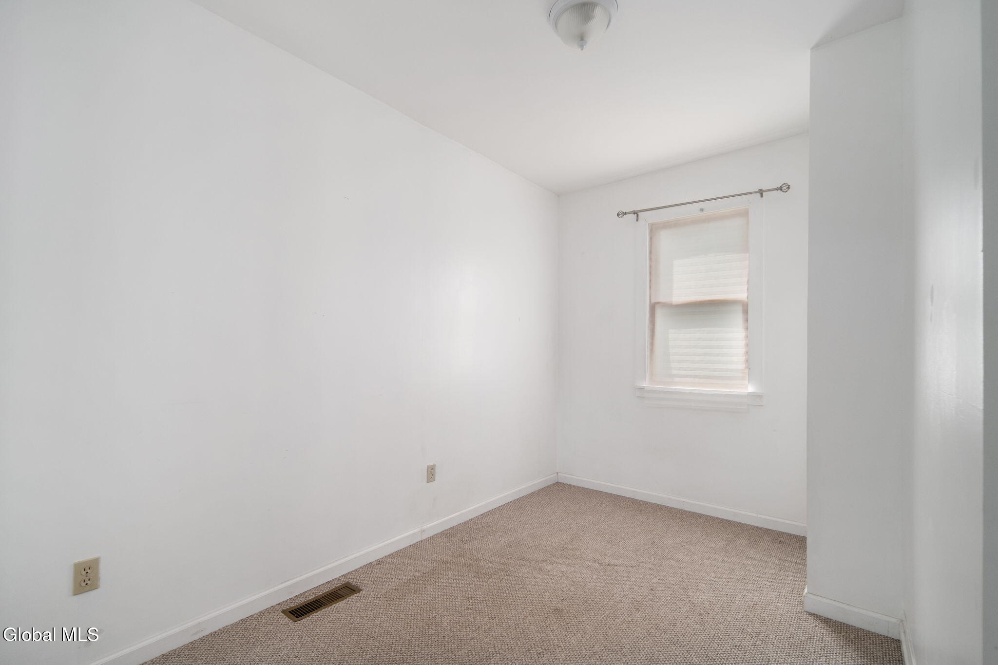 102 Delaware Avenue Rensselaer, NY 12144 - Photo 11 of 56 11