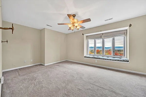 $359,900 | 4958 Hunting Hills Circle, Roanoke, VA 24018
