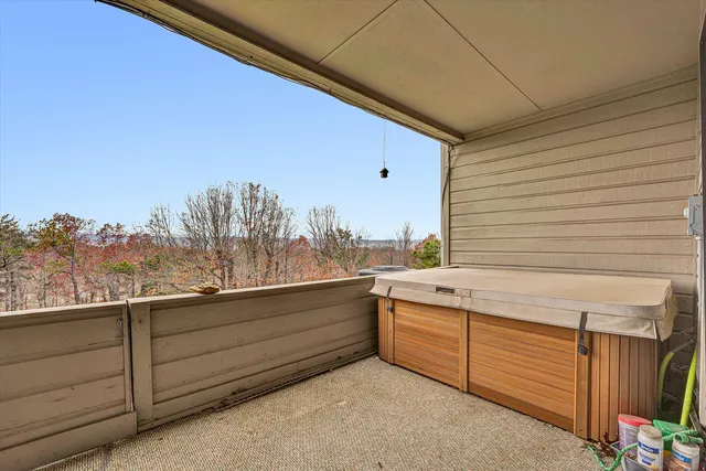 $385,000 | 4958 Hunting Hills Circle, Roanoke, VA 24018