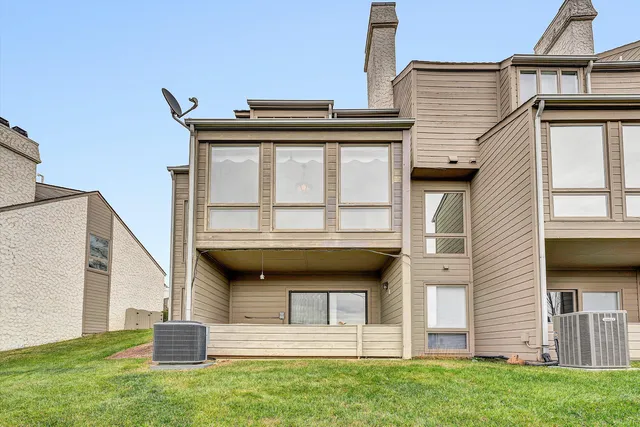 $385,000 | 4958 Hunting Hills Circle, Roanoke, VA 24018