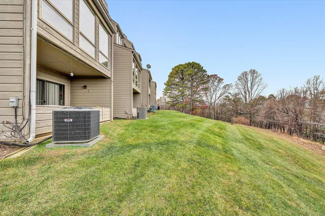 $385,000 | 4958 Hunting Hills Circle, Roanoke, VA 24018