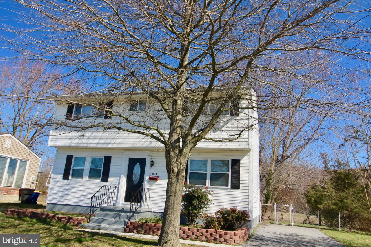 521 Nimitz Road Dover, DE 19901 - Photo 2 of 28