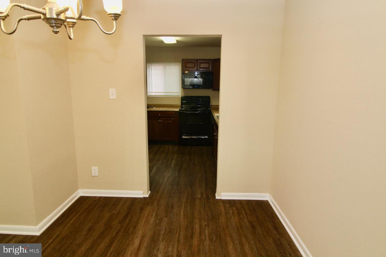 521 Nimitz Road Dover, DE 19901 - Photo 12 of 28 Dining Room
