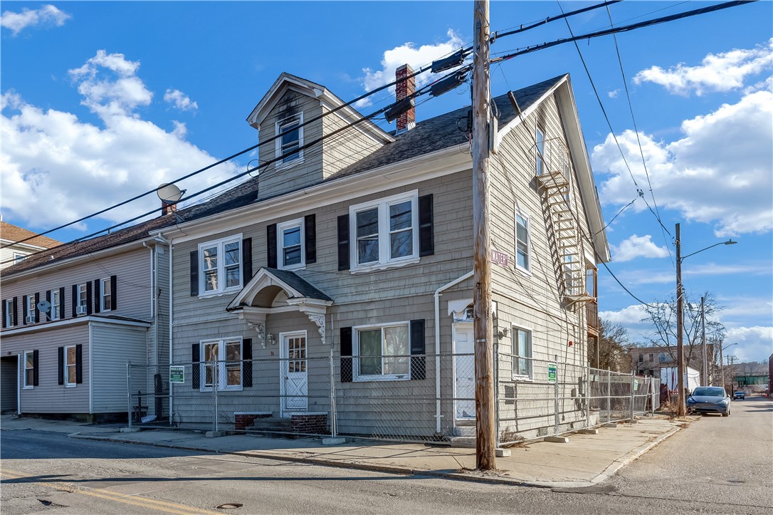 36 Fairmount Street Woonsocket, RI 02895 - Photo 31 of 32