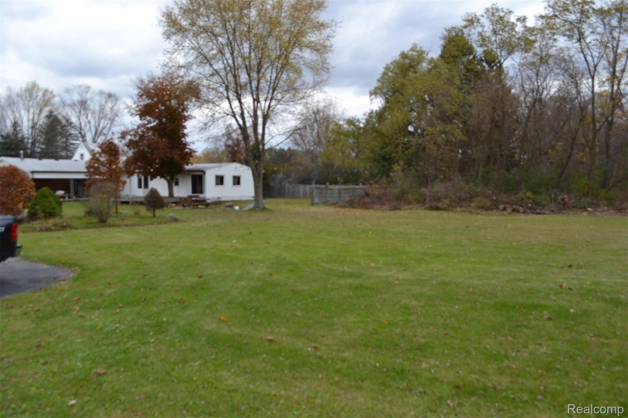 10106 Clio Road Clio, MI 48420 - Photo 48 of 56 DSC_0143.JPG