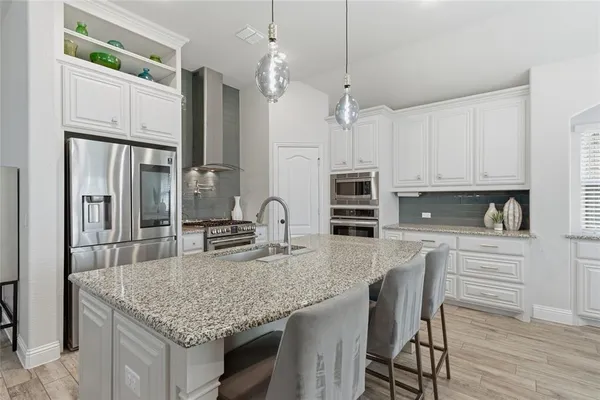 $549,900 | 5400 Brazos Lane, Denton, TX 76226