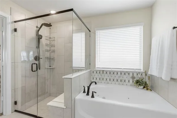 $549,900 | 5400 Brazos Lane, Denton, TX 76226