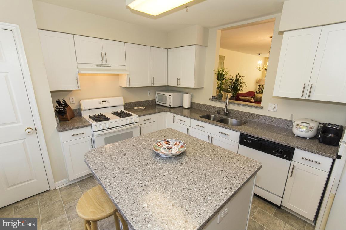 401 Chadford Road Baltimore, MD 21212 - Photo 12 of 24 Kitchen