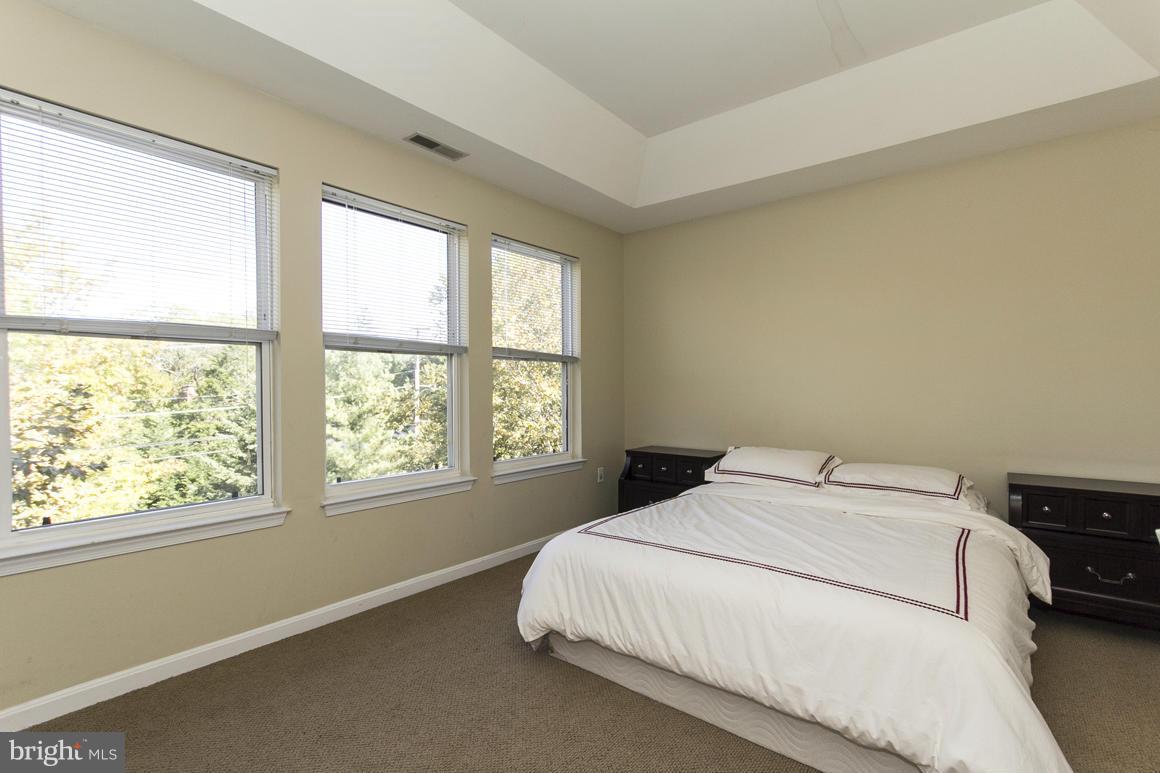 401 Chadford Road Baltimore, MD 21212 - Photo 15 of 24 Bedroom (Master)