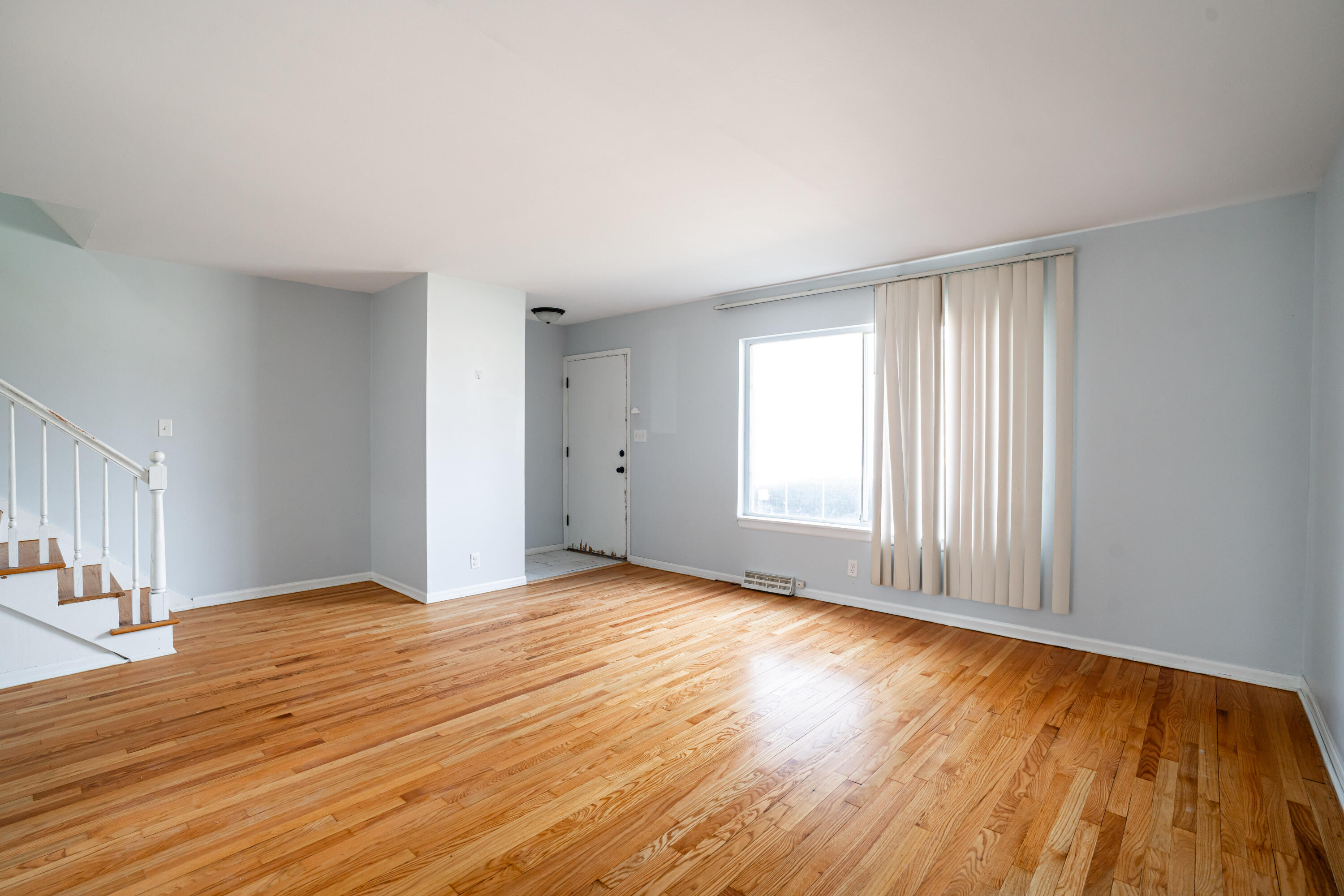 8584 West Appleton Avenue, Unit P Milwaukee, WI 53225 - Photo 2 of 33 Living Room