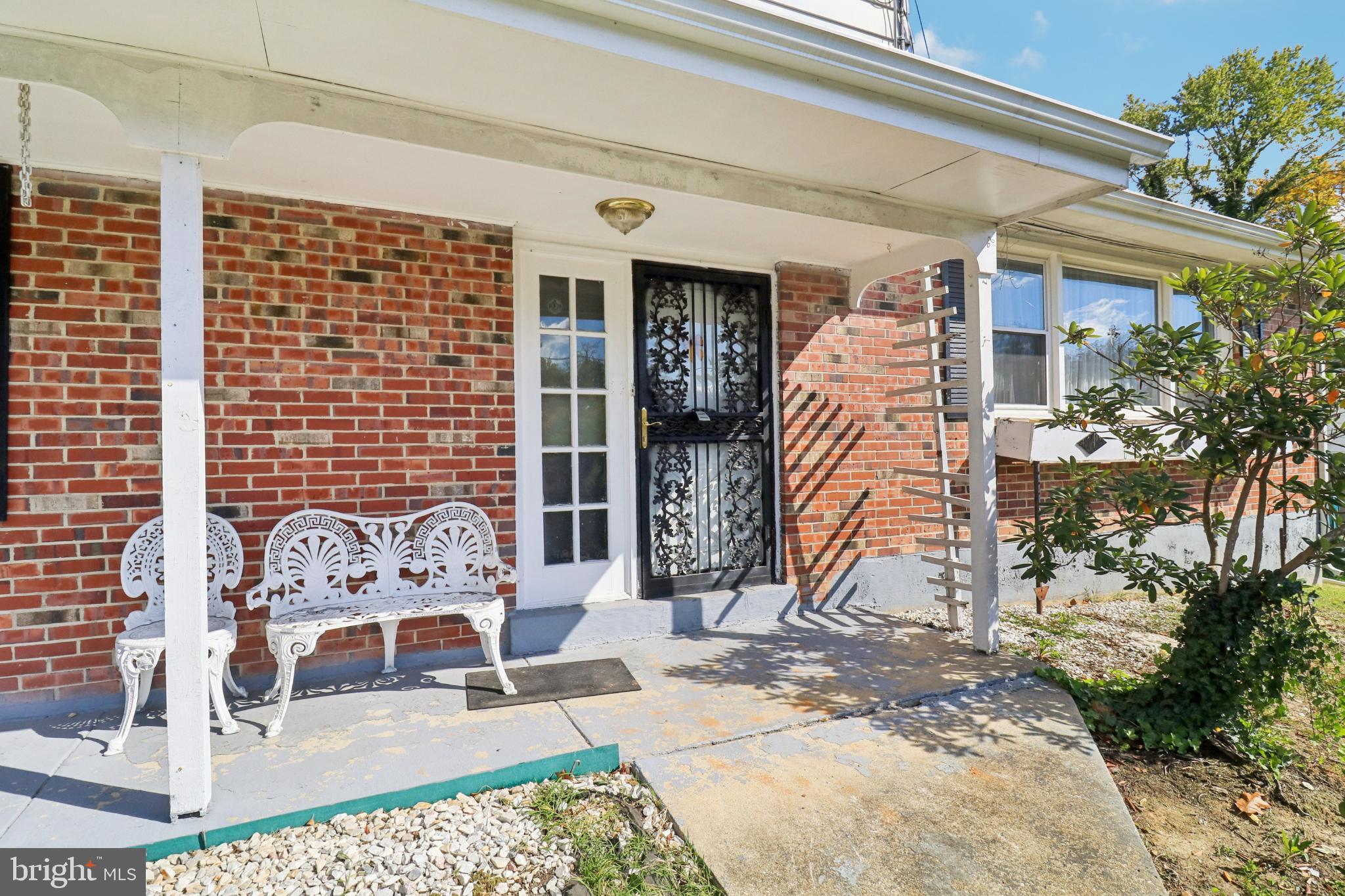 1916 Taylor Avenue Fort Washington, MD 20744 - Photo 4 of 64 Charming entryway with classic brick facade.
