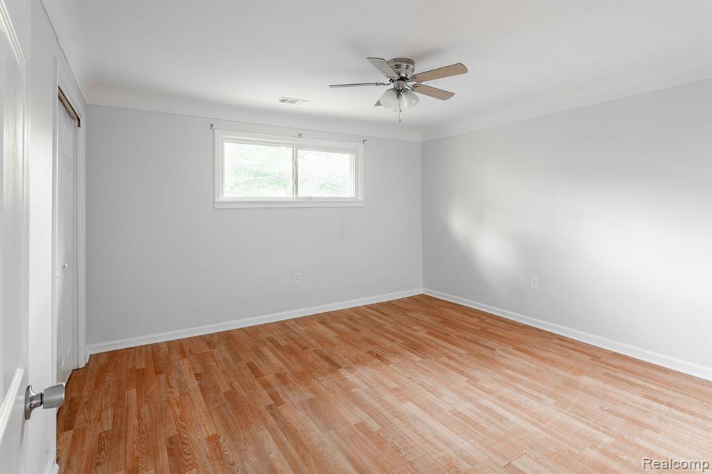 7860 Wayne Road Romulus, MI 48174 - Photo 24 of 34