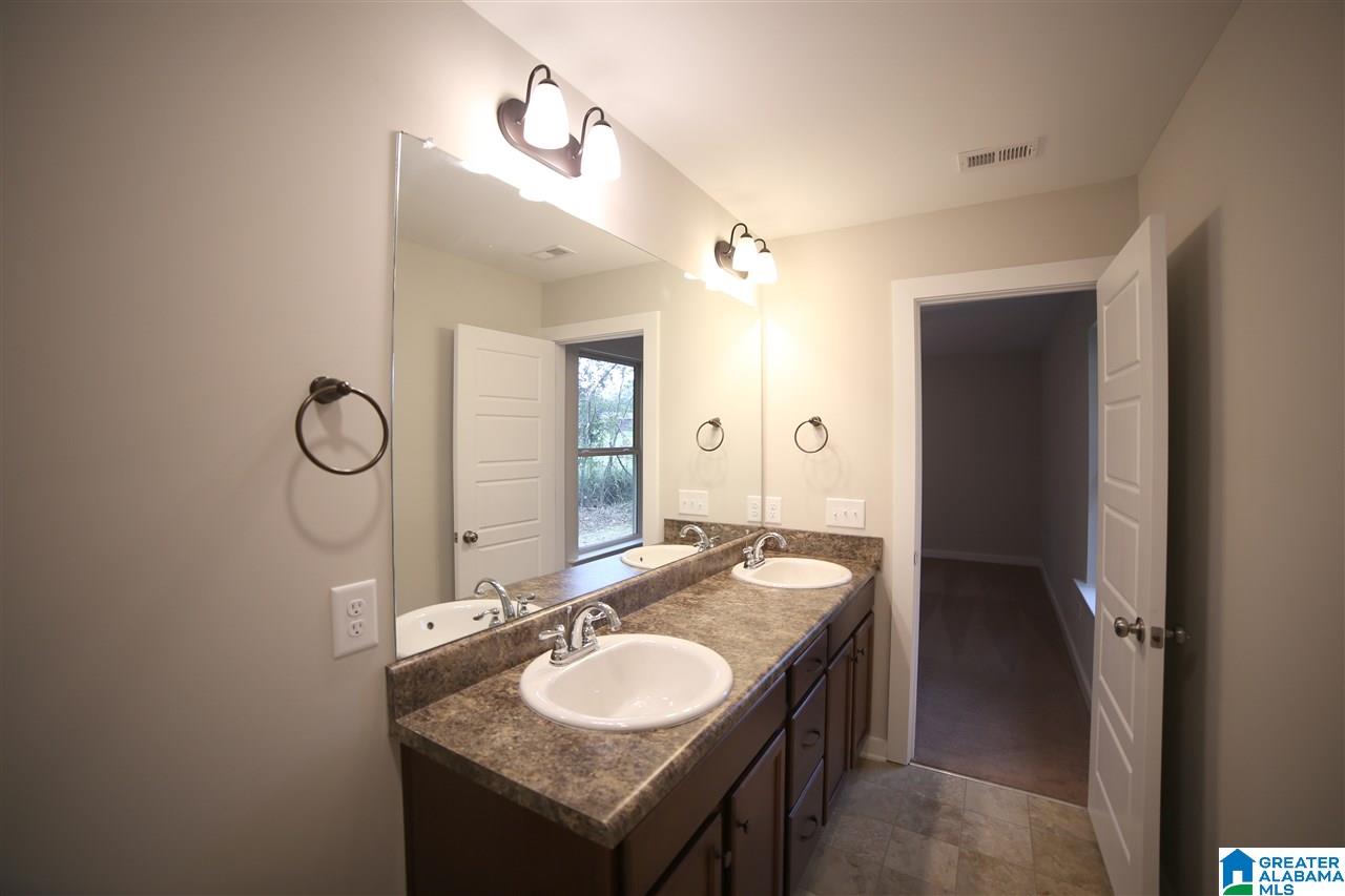 91 Carriage House Road Southwest Bessemer, AL 35022 - Photo 15 of 19