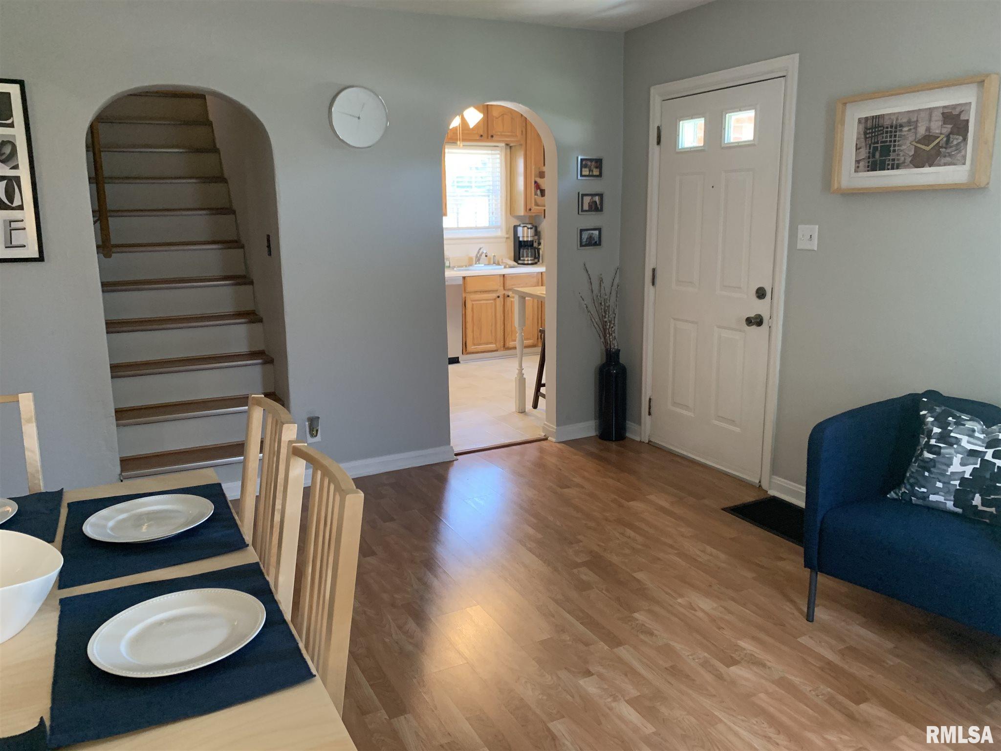 3307 Butler Street Springfield, IL 62703 - Photo 3 of 18