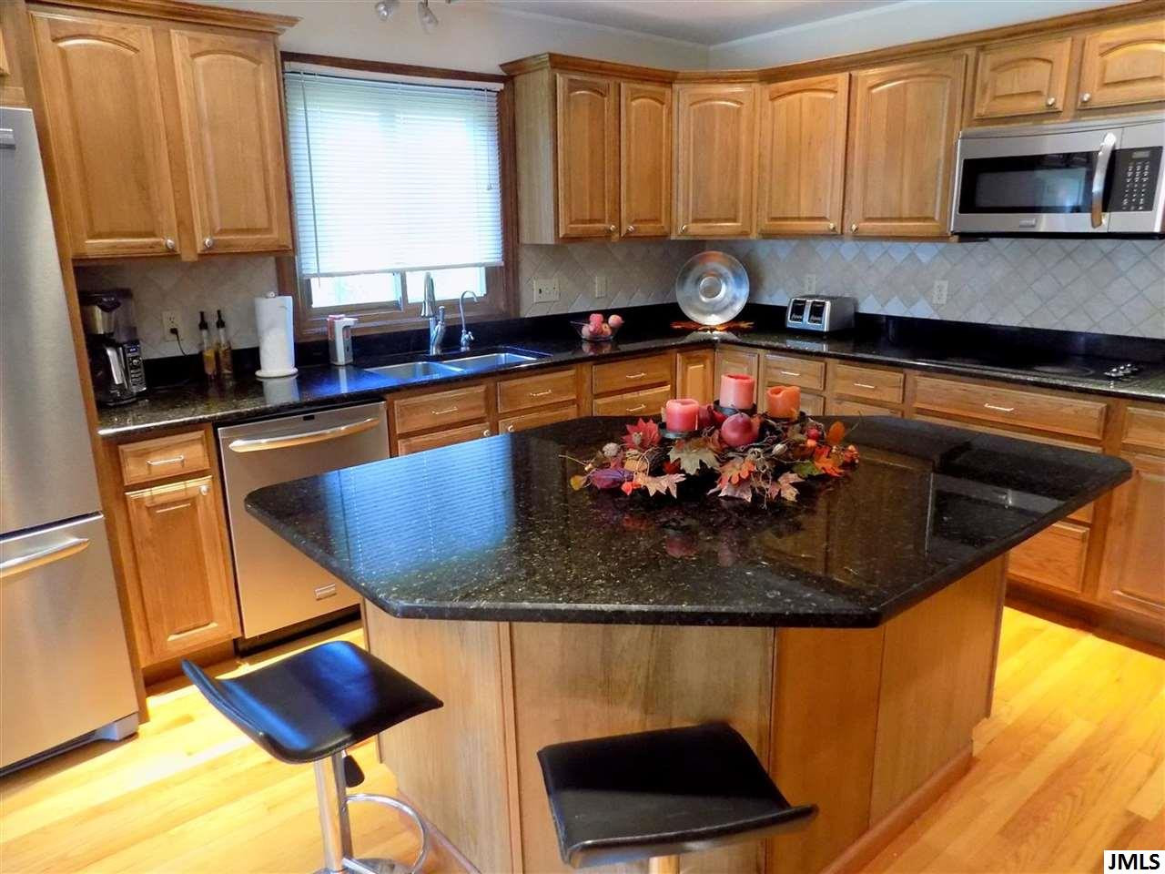 5515 McCain Road Jackson, MI 49201 - Photo 9 of 36 Photo 9