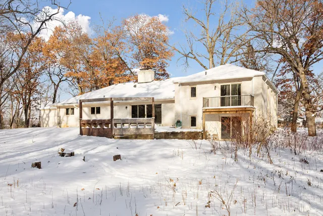 $950,000 | 23 Evergreen Road, North Oaks, MN 55127