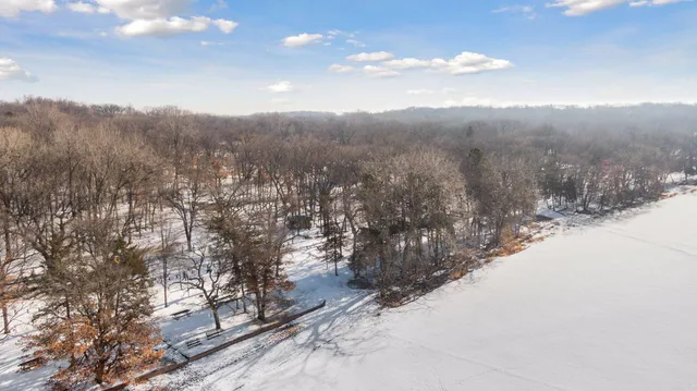 $950,000 | 23 Evergreen Road, North Oaks, MN 55127