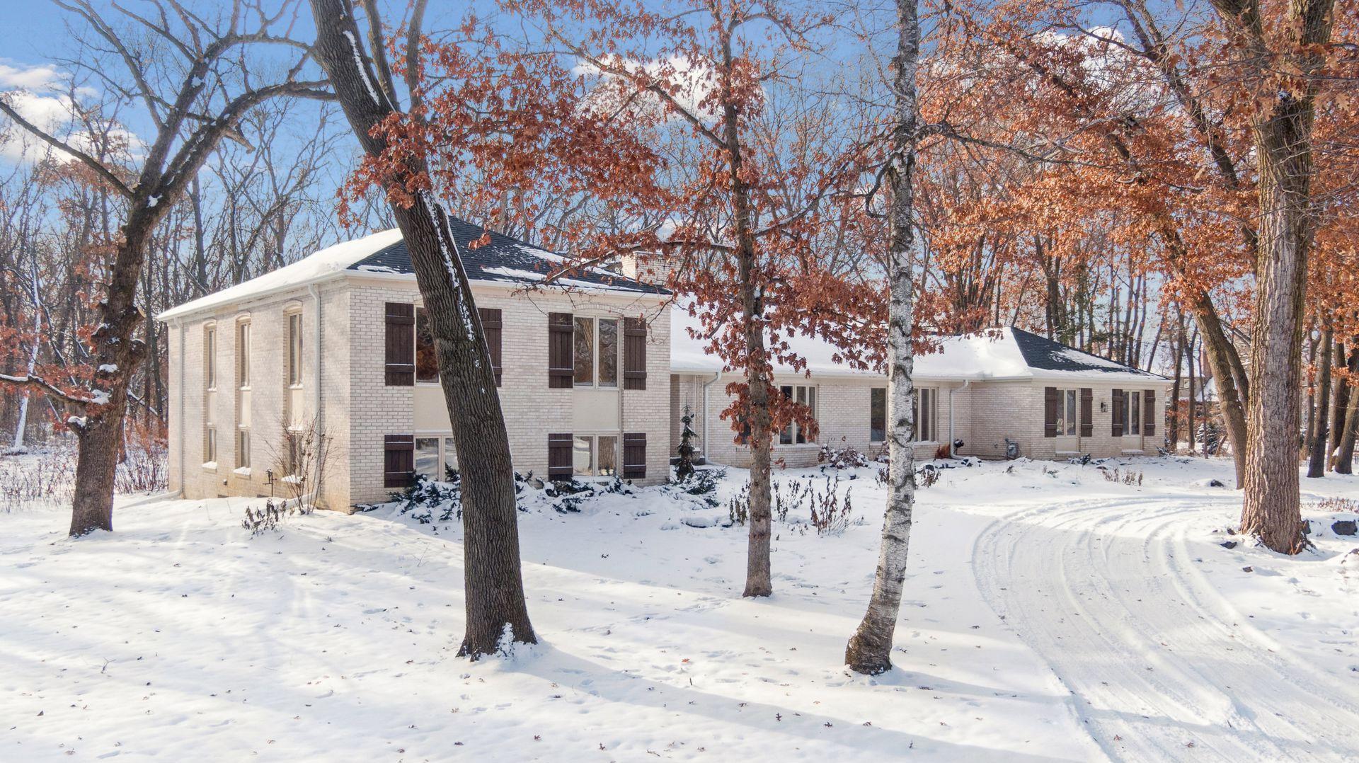 23 Evergreen Road North Oaks, MN 55127 - Photo 2 of 20