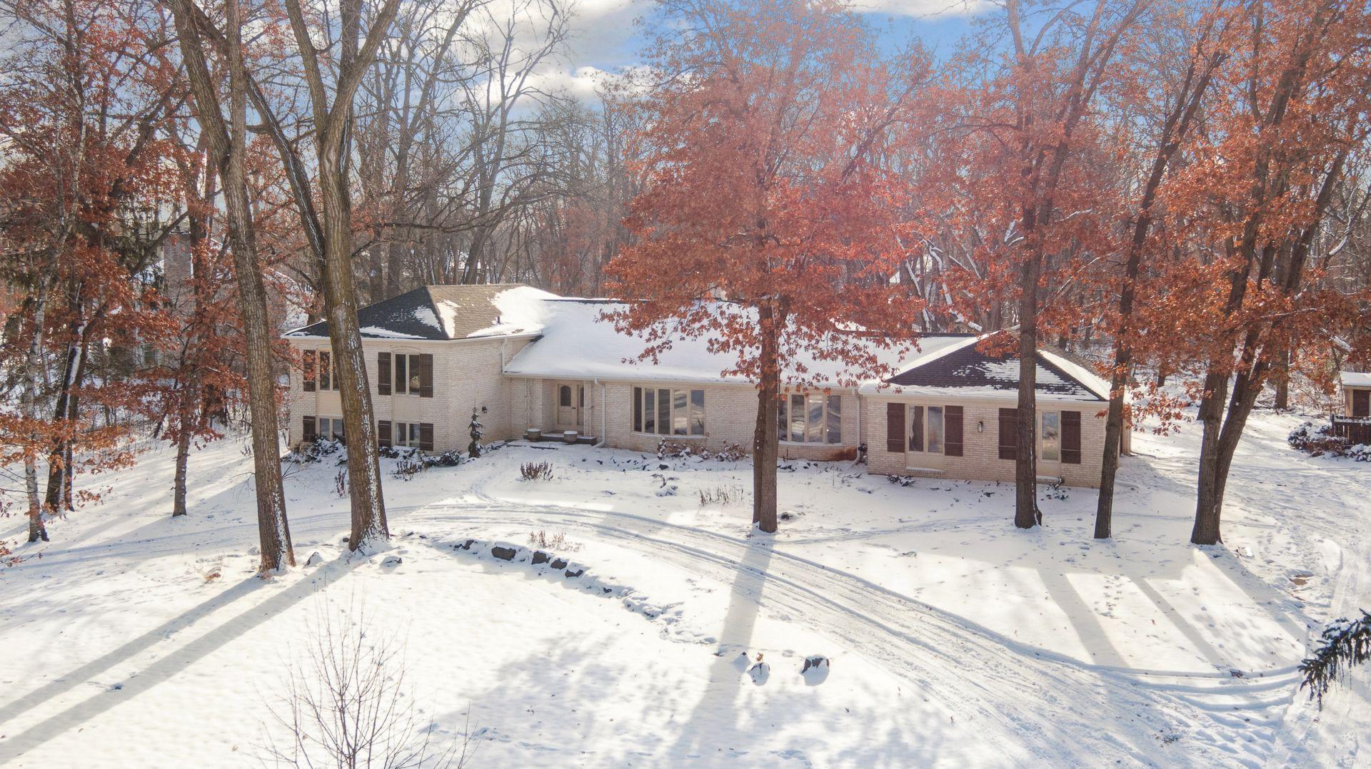 23 Evergreen Road North Oaks, MN 55127 - Photo 3 of 20