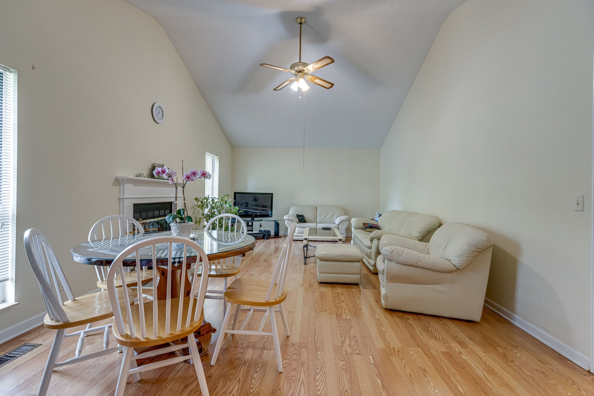 3545 Country Way Road Antioch, TN 37013 - Photo 4 of 19 a view of a dining room with furniture and wooden floor